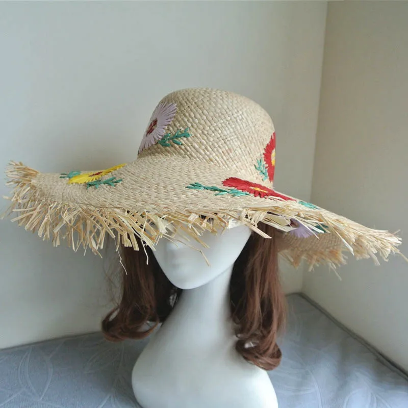 Женские шляпы из рафии с бахромой и широкими полями, летние шляпы, элегантные, ручной работы, вязаные крючком, с цветком, шляпа от солнца, широкополая, с защитой от УФ-излучения, Пляжная Шляпа