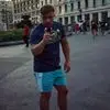 A***v