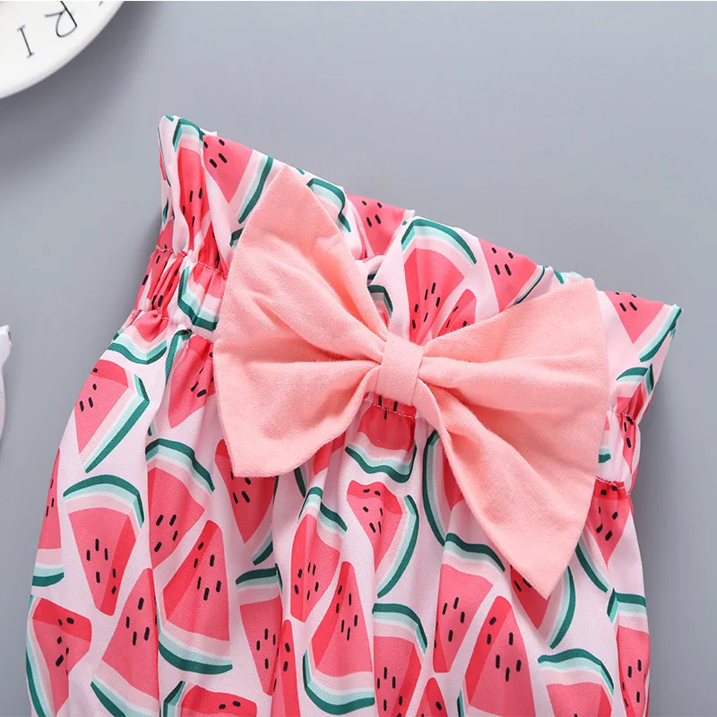 11146904228_1974873381