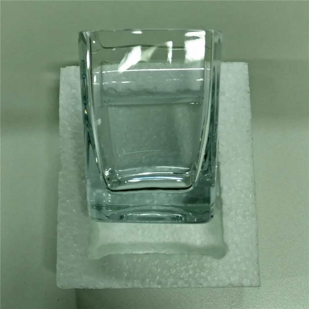 

New Novel Crystal Whisky Galss With Cigar Holder Square Aquavit XO Wine Cup Built-in Cigarette Puritano Groove Vasos De Cristal
