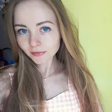 B*** 