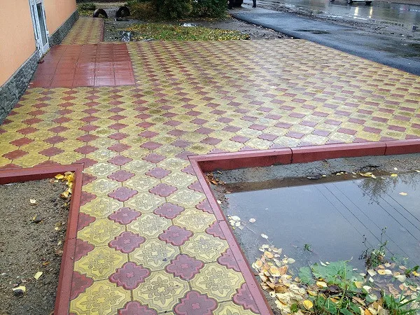 

Plastic Molds for Concrete Paving Slabs Wall Stone Cement Tiles "N clover" Paving Slabs Plastic molds BEST PRICE