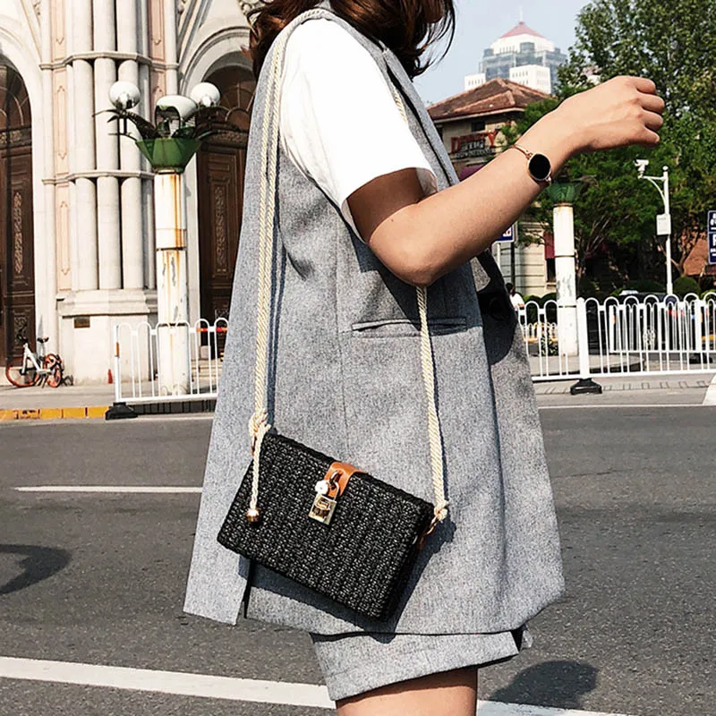 Women Hot Straw Bags Female Summer Beach INS Popular Handbag Lady Casual Rattan Shoulder Bag Travel Woven Mini Crossbody SS3122 (6)