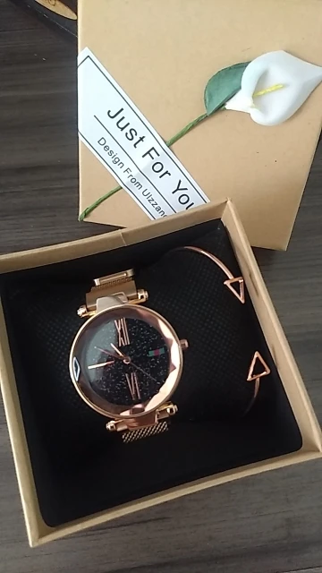 Relógio Rose Island