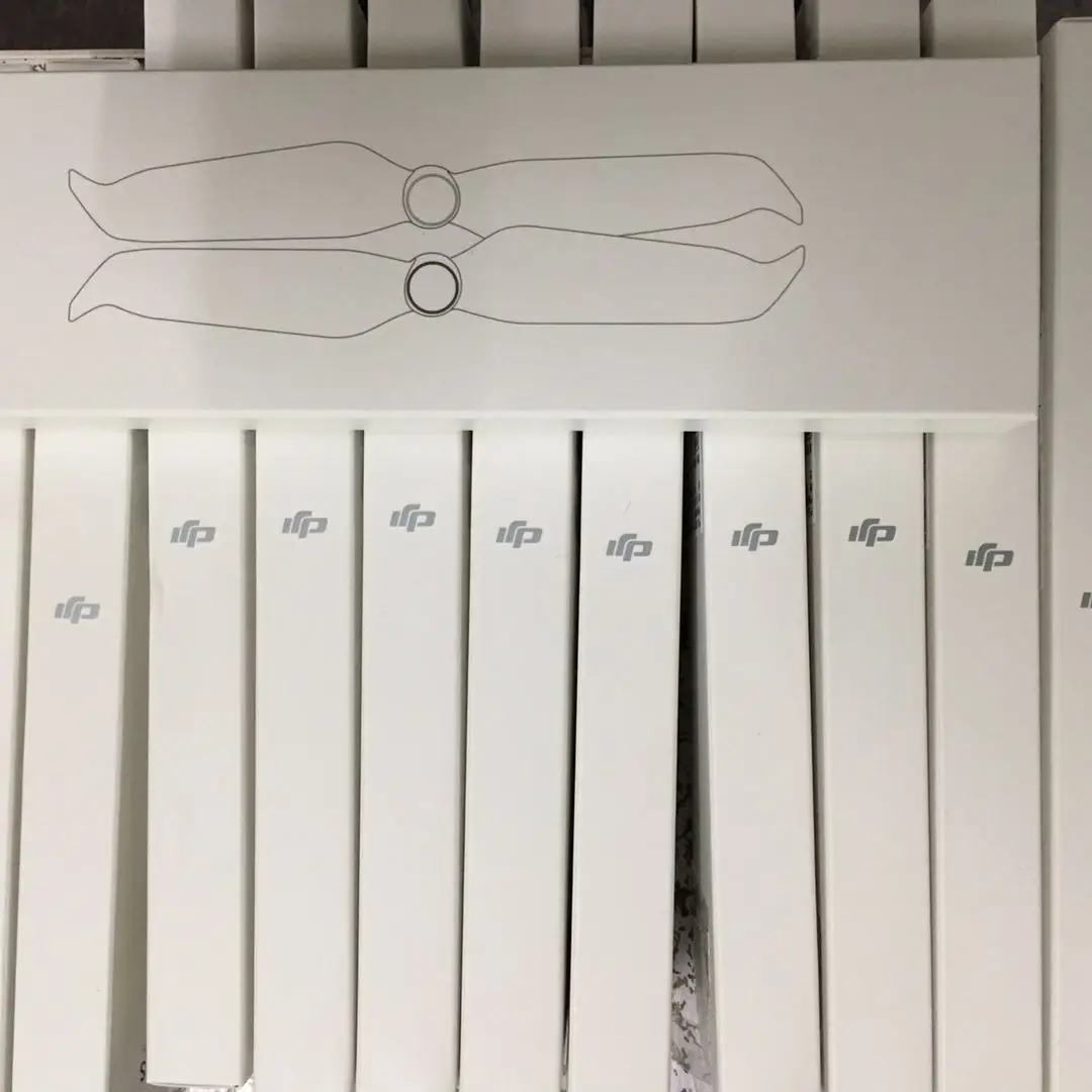 

1-8 Pair 100% Original 9455S Low Noise Propellers for DJI Phantom 4 Pro V2.0 & Phantom 4 Pro & Phantom 4 Advanced Propeller