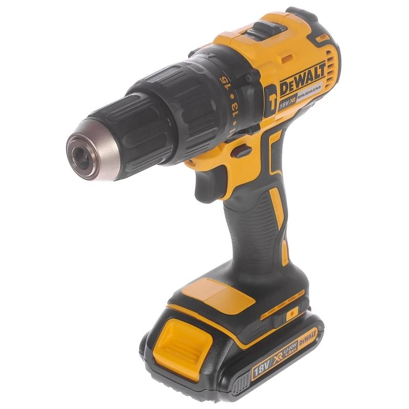 Дрель-шуруповерт аккумуляторная DeWalt DCD778S2T (2 Li-Ion батареи напряжение 18В, 2 скорости, крутящий момент до 24 Нм, 15-ти позиционный регулятор крутящего момента, светодиодная подсветка, реверс, кейс)
