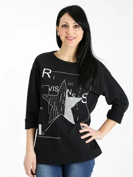 

Woman pullover hoodie