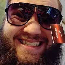 j***r