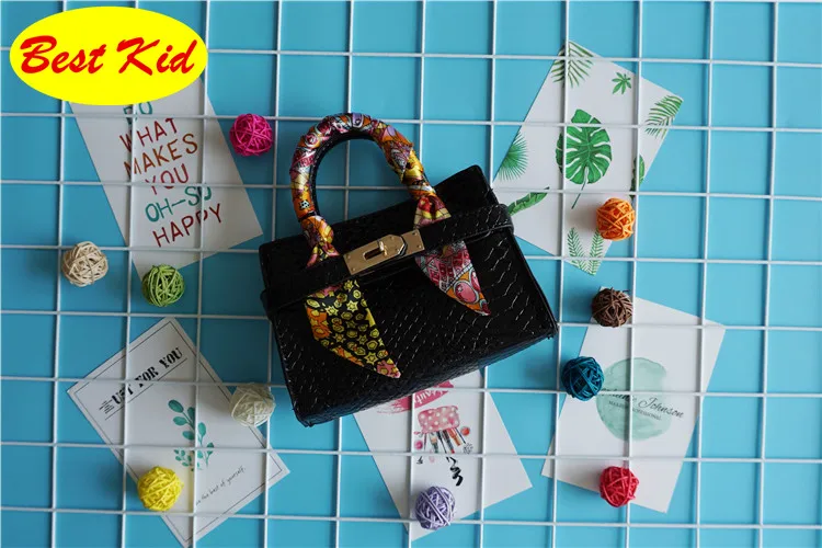 BestKid сумки! Детские мини-сумки для покупок, брендовые сумки для малышей с шарфом, модные мини-сумки для маленьких девочек SMT007
