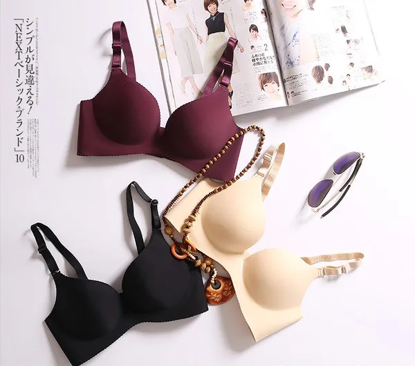 

Soft Everyday Light Push Up Underwire Bra