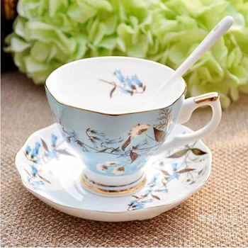 

Bone china jingdezhen tea cup celadon chinese tea cup saucer High-grade coffee cups Creative ceramic coffee cups Rose hanging