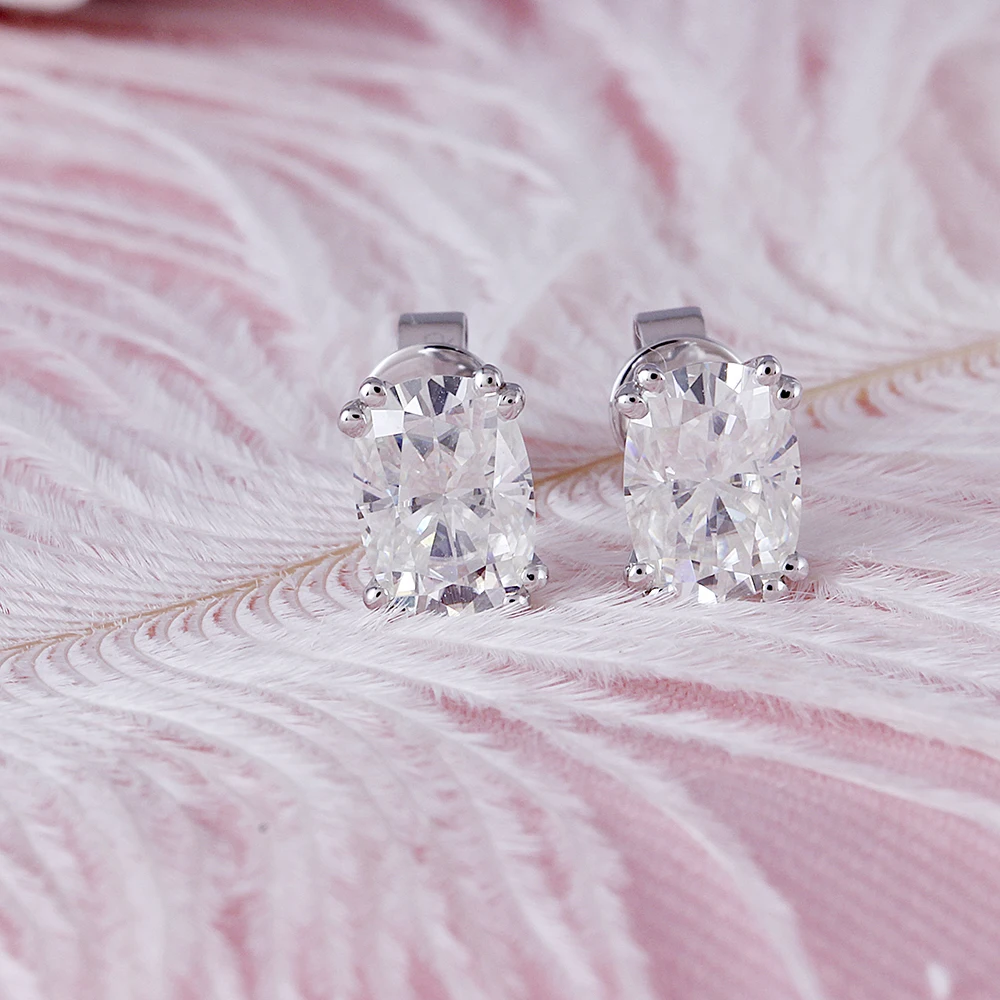 cushion cut moissanite earrings (6)
