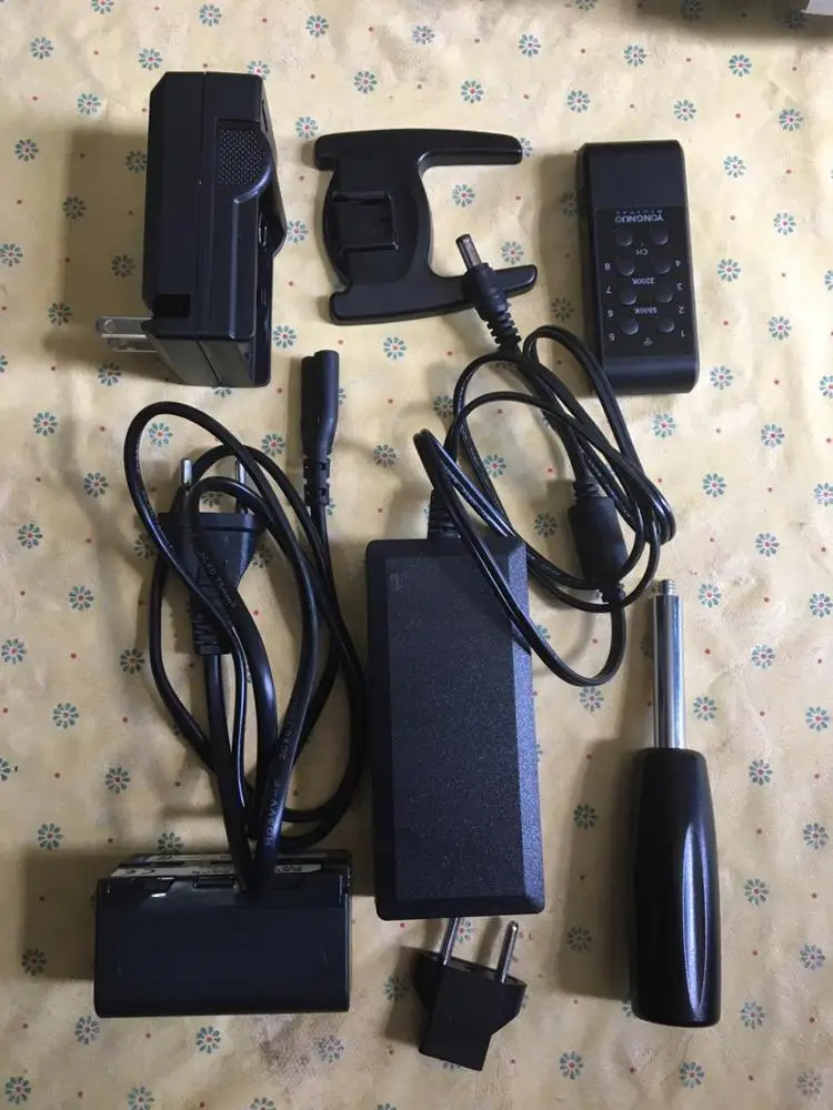 Yongnuo YN300 отзывы