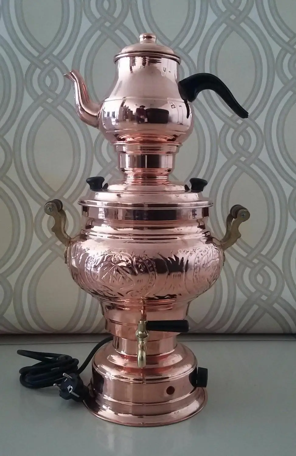 

COPPER SAMOVAR / WATER HEATER reddish copper