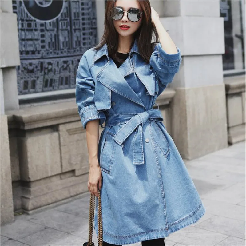 Femmes Manteaux 2018 Jeans Coupe Tranchée Avec Longue Ceinture Blue Outwear Manteau De Femme Bouton Printemps vent Denim Femelle Cm2759 Lâche 9I2DWEHeY
