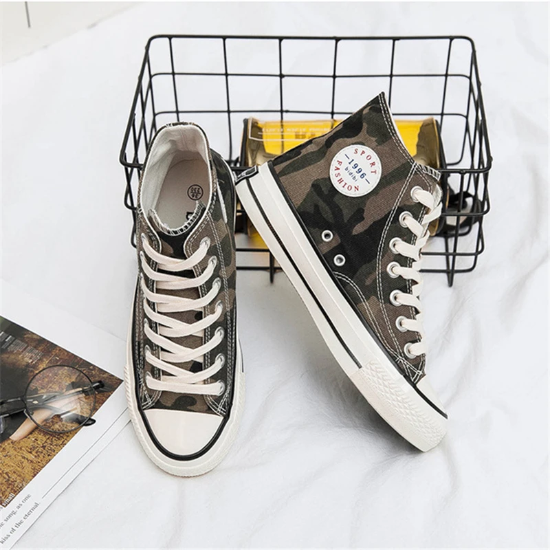 

New Flat Shoes Women High Top Lace-up Canvas Shoes Sneakers Spring Summer Feamle Student Skate Shoes Camo Print Anti-skid Decor
