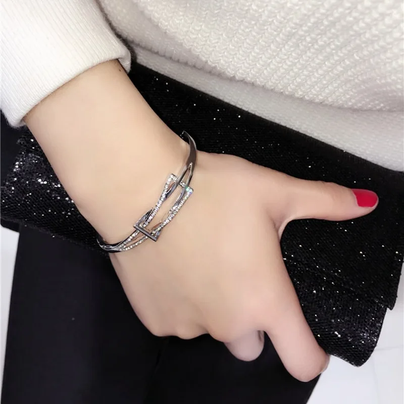 High Quality Bling Crystal Cuff Bracelets& Bangles for Women Fashion Luxury Brand Bracelet Pulseira Feminina Valentine's Gift