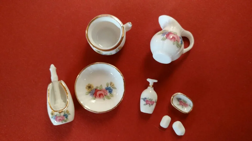 Conjunto de Baño De Porcelana Dispensador de Jabón Champú Juguete 1:12 Casa de muñecas en miniatura 7 un