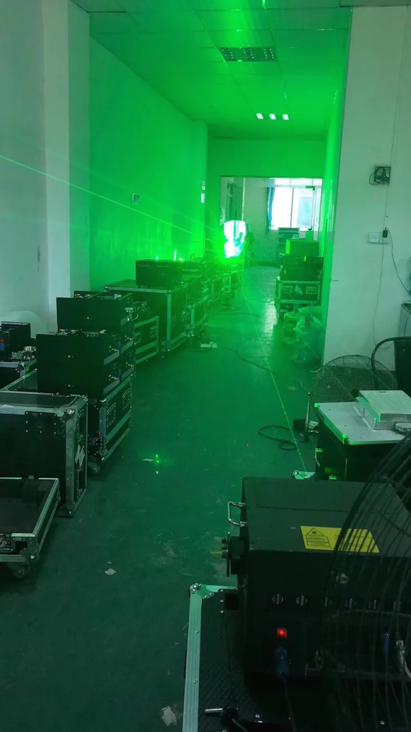 Лазерный сценический светильник 5 Вт RGB Animation аналоговый сканер 30k ILDA DMX512/Sound/Auto/SD