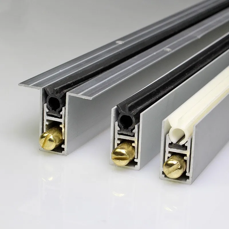 casa do hotel varredura inferior da porta 02