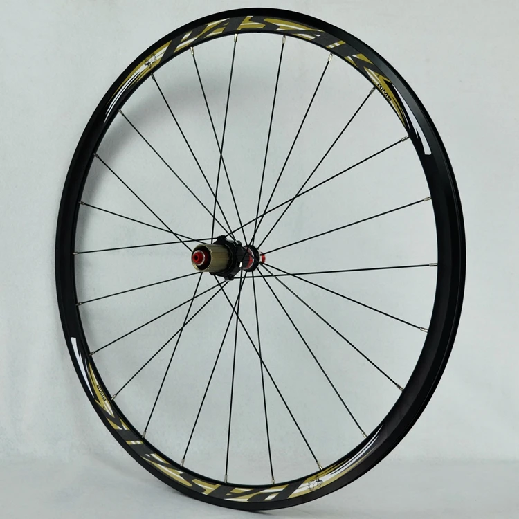 Excellent 700C Carbon Fiber Wheels Road Bike Bicycle Wheel Light Carbon Wheelset  V/C Brakes 30MM Rim direct-pull stainless steel spoke 19