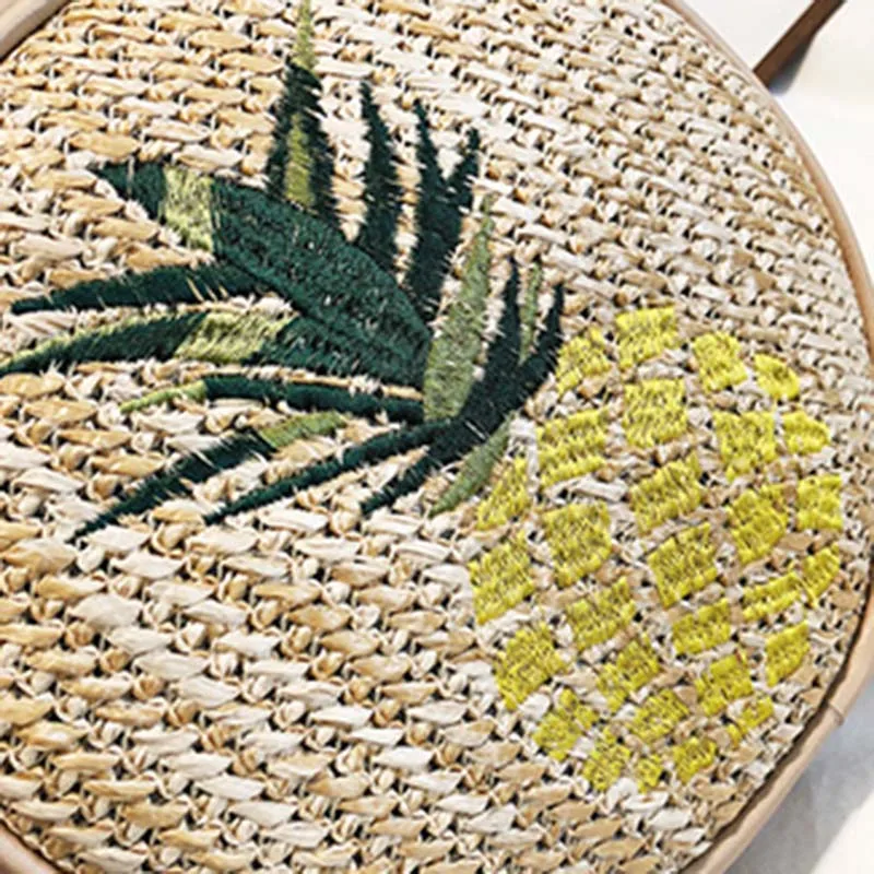 Women Travel Tassel Straw Bag INS Popular Summer Female Handbag Casual Lady Circle Shoulder Bag Pineapple Weave Crossbody SS3231 (4)