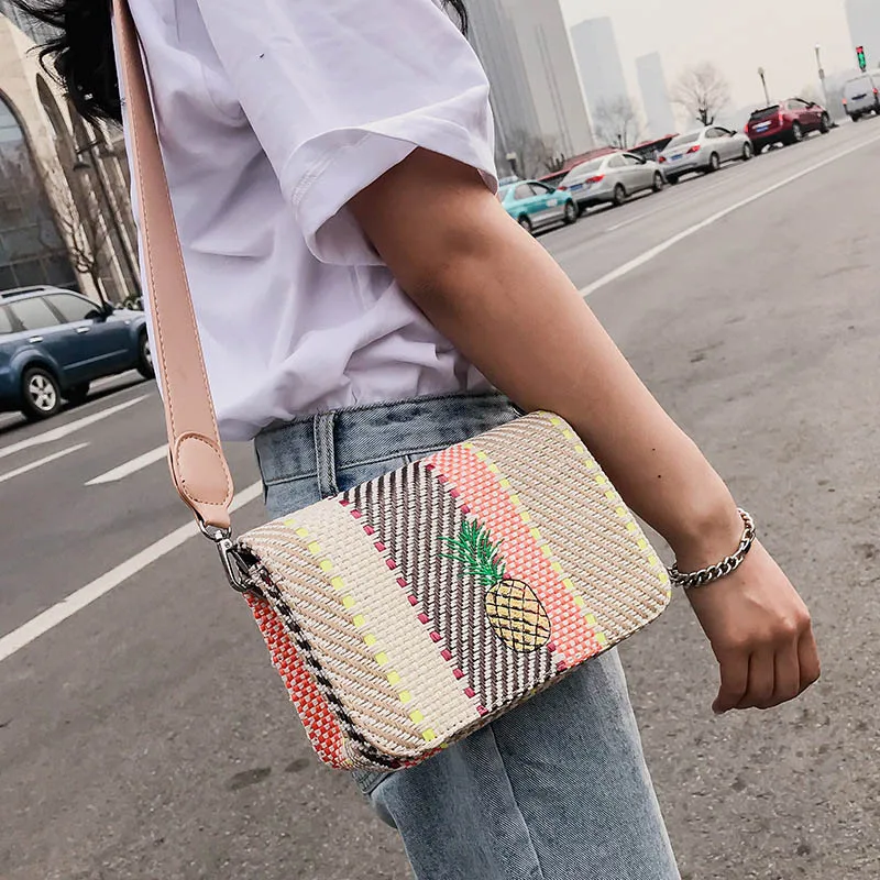 Summer New Women Handbag Fashion Female Rattan Straw Bags Lady Knit Pineapple Crossbody INS Popular Travel Messenger Bag SS3121 (2)
