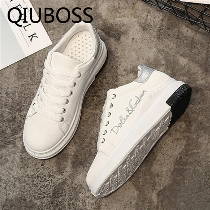 QIUBOSS 2018 Весной Новый Дизайнер Клинья Розовый Платформа Кроссовки Женщины