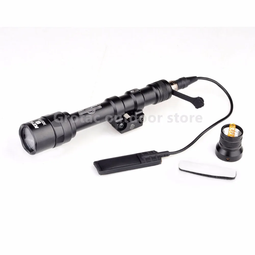 

Element tactical light SF M600AA MINI SCOUT Flashlight Hunting Weapon Lights EX 400