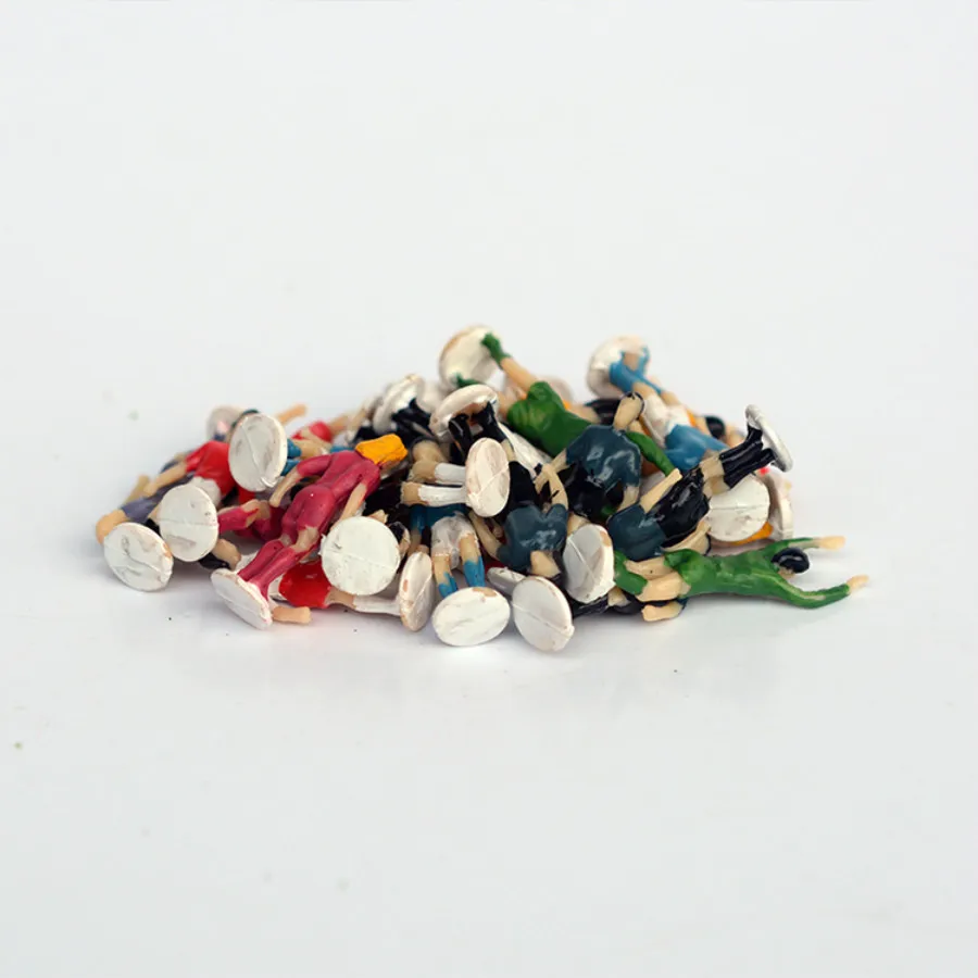 30pcslot 2018 New architecture scale 187 model color figure painted football people resin (3)