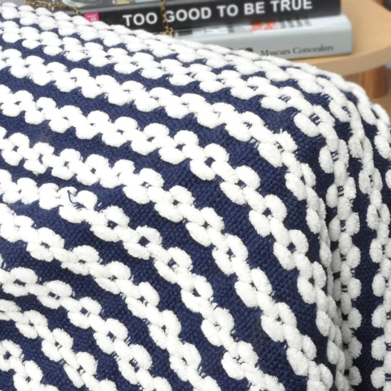 Вязанное покрывало Battilo с белыми и темно синими цепочками 60 &quotx 50&quot|knit throw