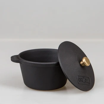 

Cast iron pan with lid 10*6 cm.0.3 L. caucasian grill coffee pot bowler pan frying pan mug H03