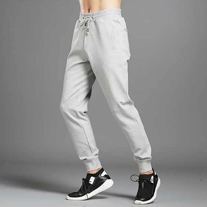 Весна Осень Мода Твердые Брюки Мужчины Случайные Штаны Slim Fit Бегунов Высокое Качество Упражнение Хип-Хоп Брюки Мужской Одежды