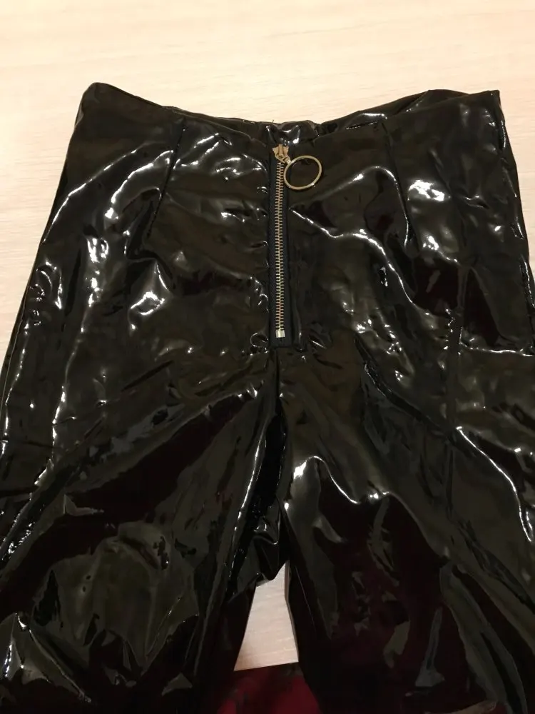 EXTRA Shiny Latex Leggings - lalelook.com