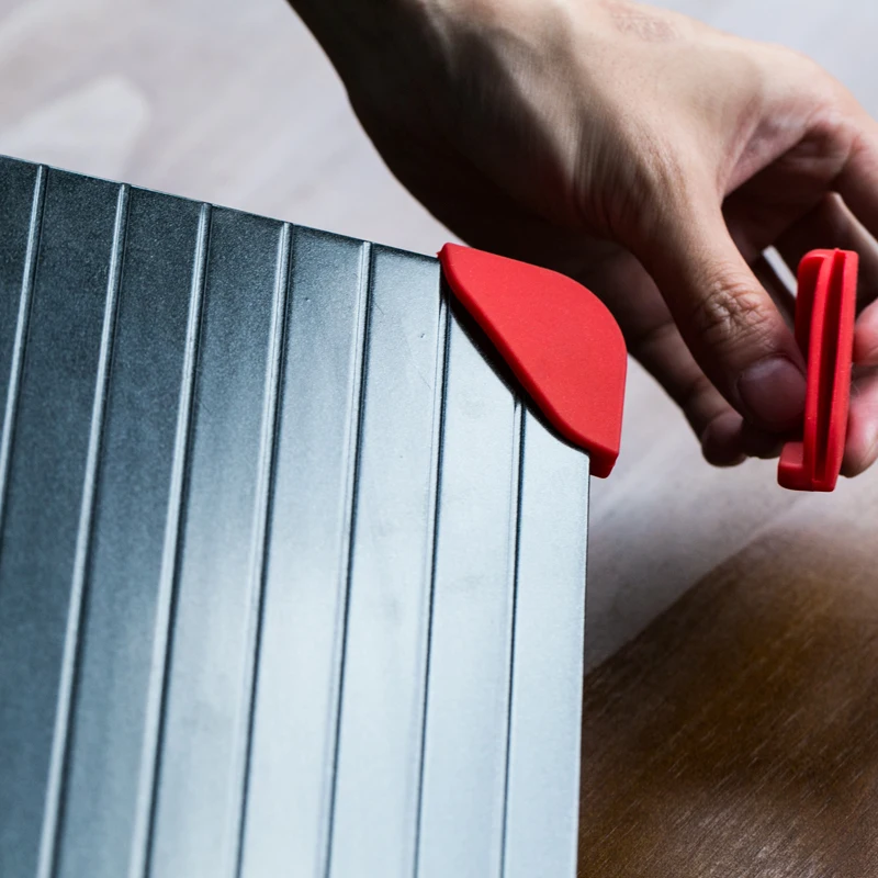 New Hot Sell Magic Metal Plate Defrosting Tray Safe Fast Thawing Frozen Meat Defrost Kitchen Tool New Hot Sell Magic Metal Plate Defrosting Tray Safe Fast Thawing Frozen Meat Defrost Kitchen Tool