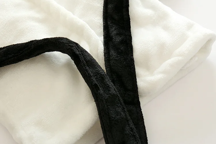 7923617217_1078609431