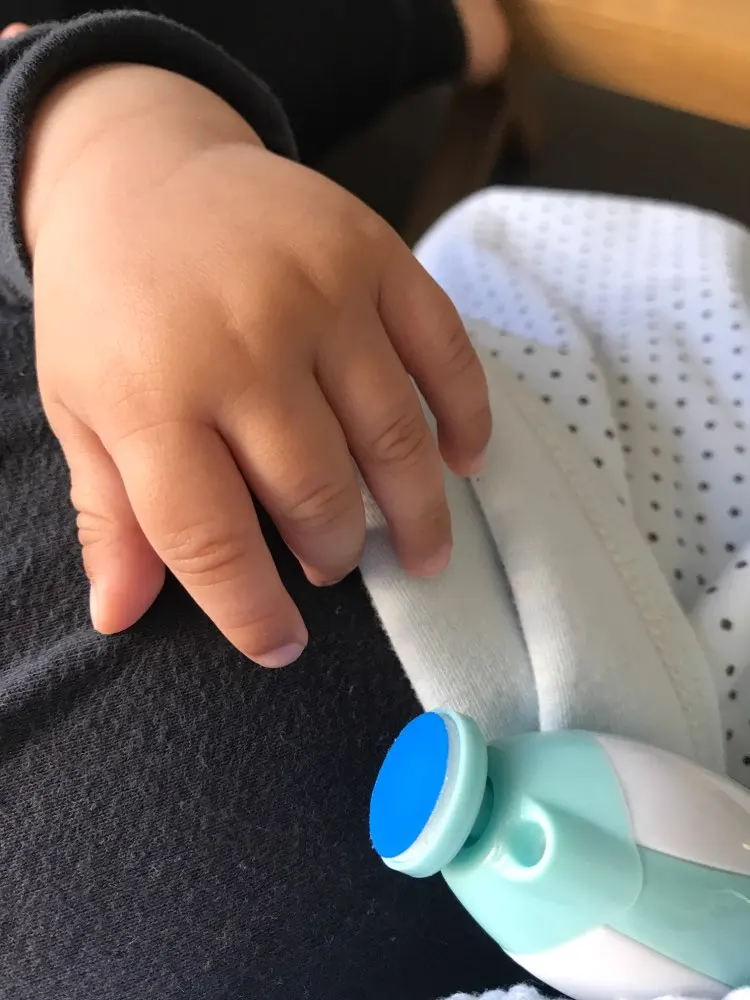 baby nail clippers with light