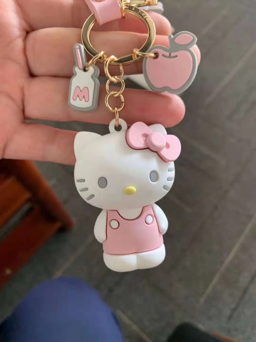 

2019 Keychain high quality keroppi frog hello kitty 3D key chain bangtan boys charm for thermos cup mug ring ID007 ring