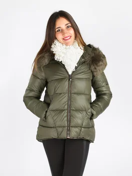 

Hooded padded jacket