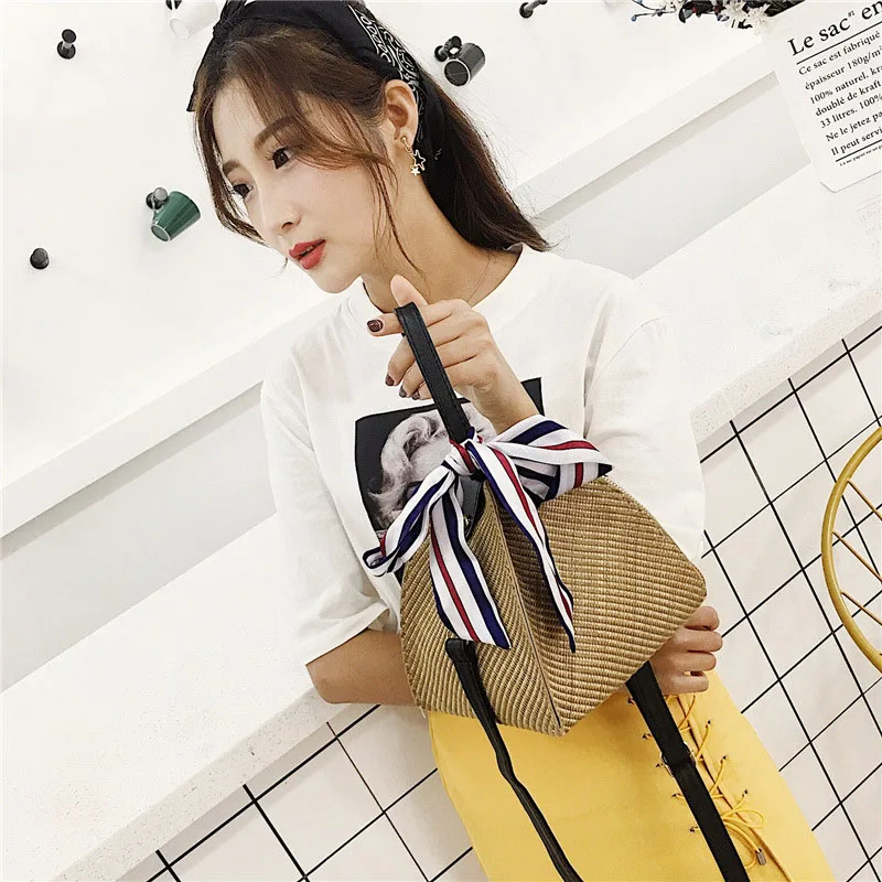 Women Summer Handbag INS Popular Female Fashion Straw Bags Lady Triangular Hot Holiday Shoulder Bag Travel Knit Bolsa SS3192 (8)