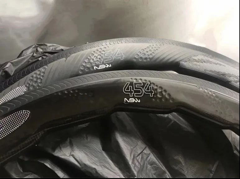 

2018 Best Selling 454 NEW 58mm high 25mm width U shape dimple carbon wheels light weight 45mm 50mm 80mm 700C rim for road bike