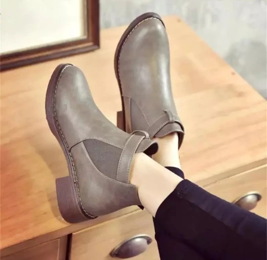 Women Flat Round Toe Ankle Casual Boots