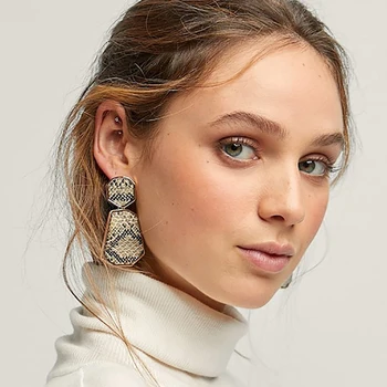 

AENSOA Snake Print Leather Drop Earrings Boho Geometic Leopard Big Hanging Earring 2019 Women Wedding Party Statement Jewelry