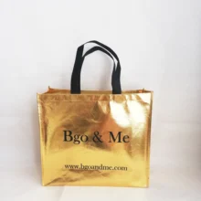 Индивидуальный логотип Подарочный сумки с ручками многоразовый Блестящий Золотой металлический нетканый тканевая сумка-тоут роскошные подарки вечерние сувениры сумка для угощений