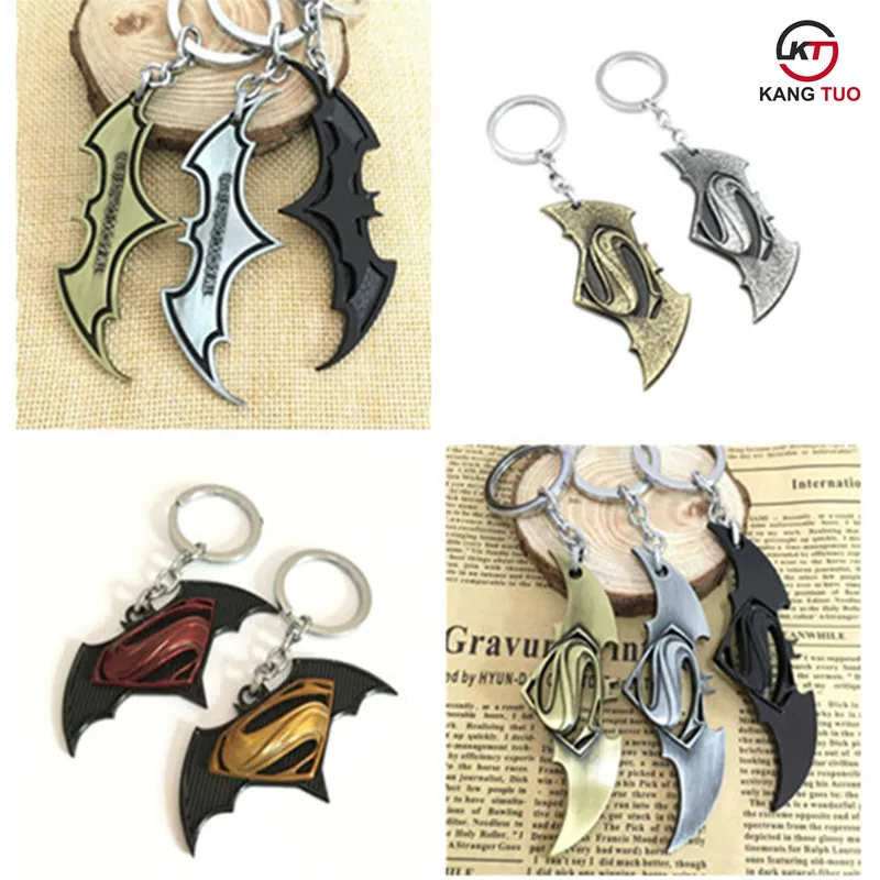 

Hot Movie DC Animation Batman & Superman Justice Dawn Sign Metal Key Chain Llaveros Of Nice Souvenir Car Key Ring For Men