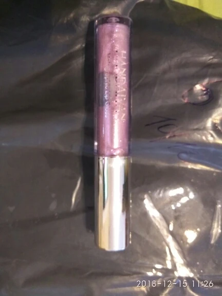 Handaiyan Glitter Long Lasting Magical Lip Gloss