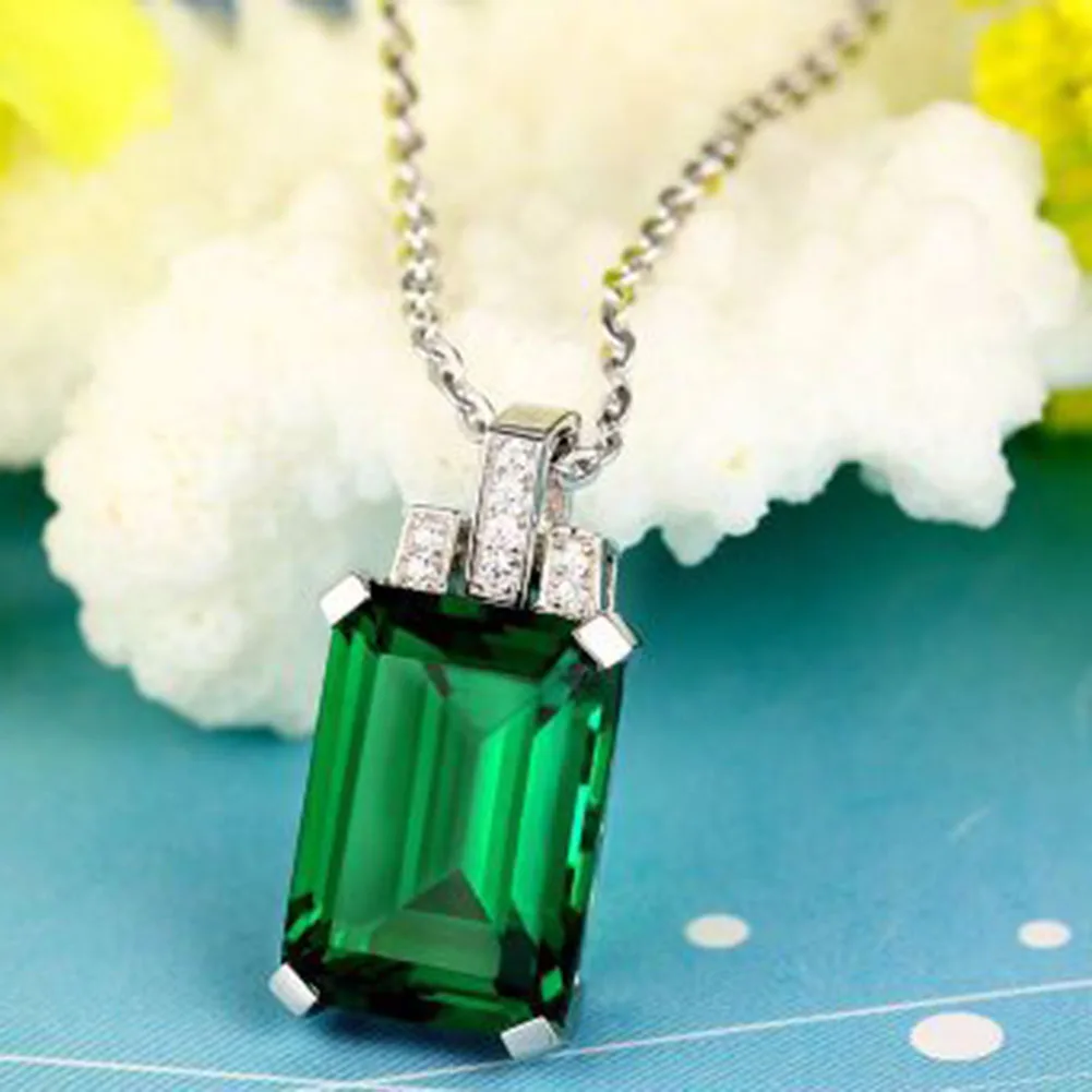 Luxury Created Emerald Pendant Alloy copper Pendant Fashion Jewelry
