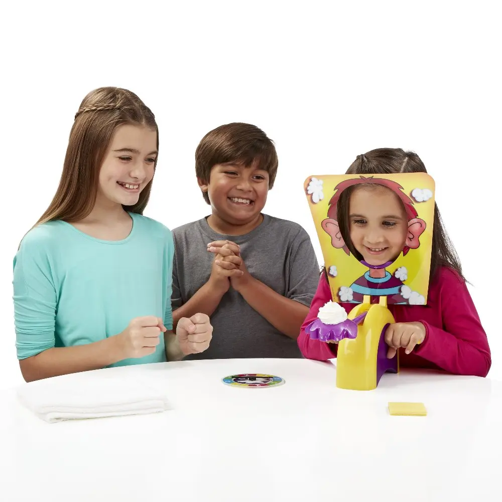 Hasbro Gaming Party Games 4653321 Pie in the face for company board educational game kids boy girl 