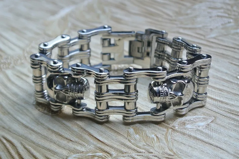 Cycolinks Extreme Skull Bracelet
