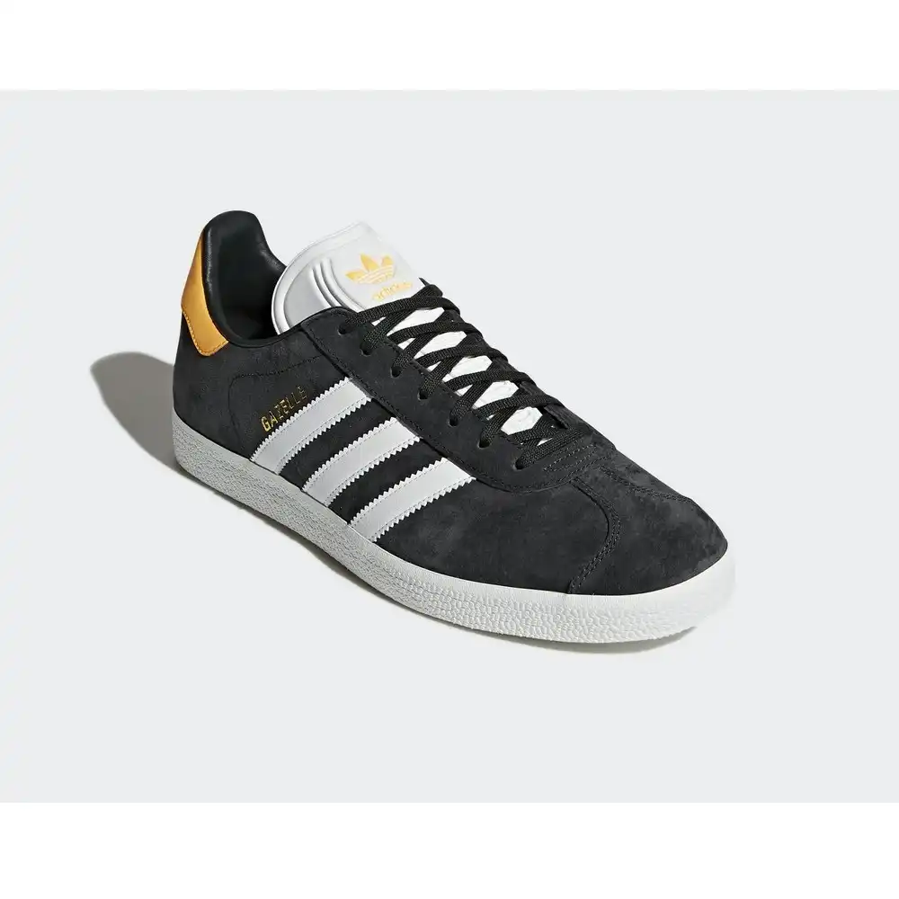 adidas gazelle negras hombre